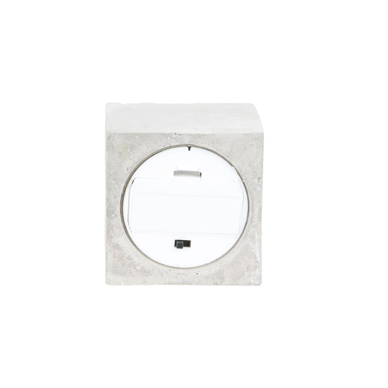 Lampa ambientala cu baza cubica din beton